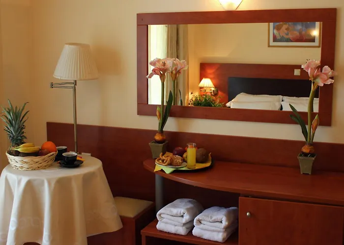 Galaxy Отель Каламата