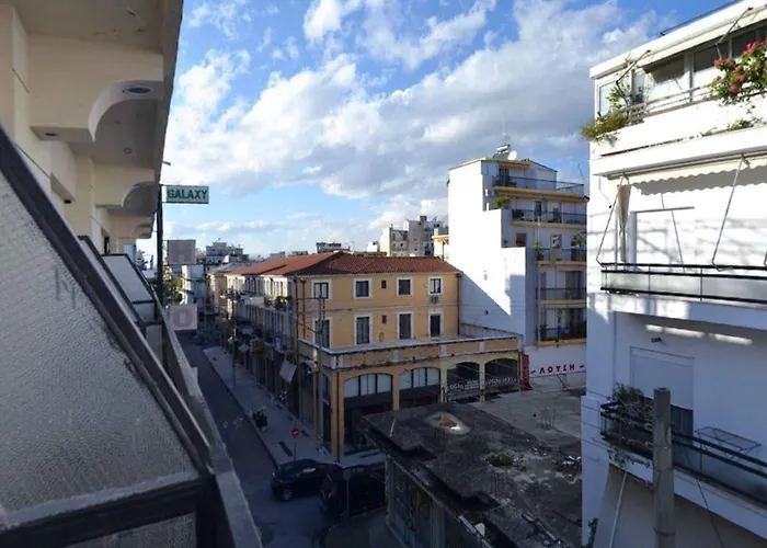 Galaxy Отель Каламата